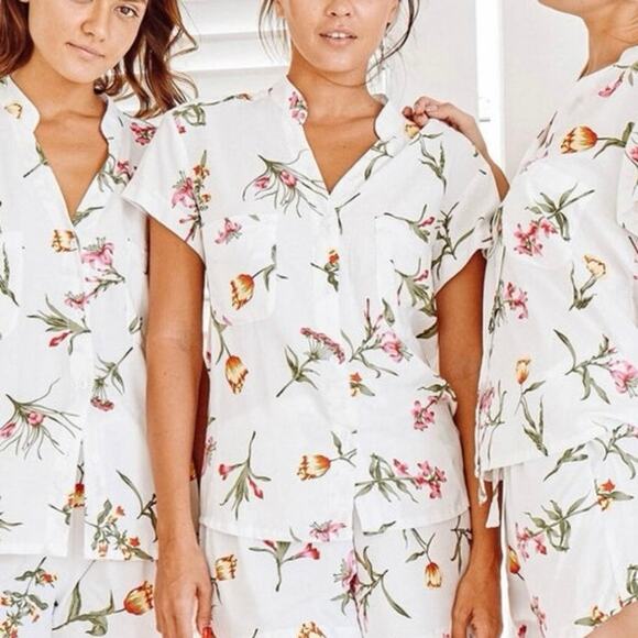 Piyama Maggie pj set short sleeve with pants size small wild flower print - Picture 1 of 8